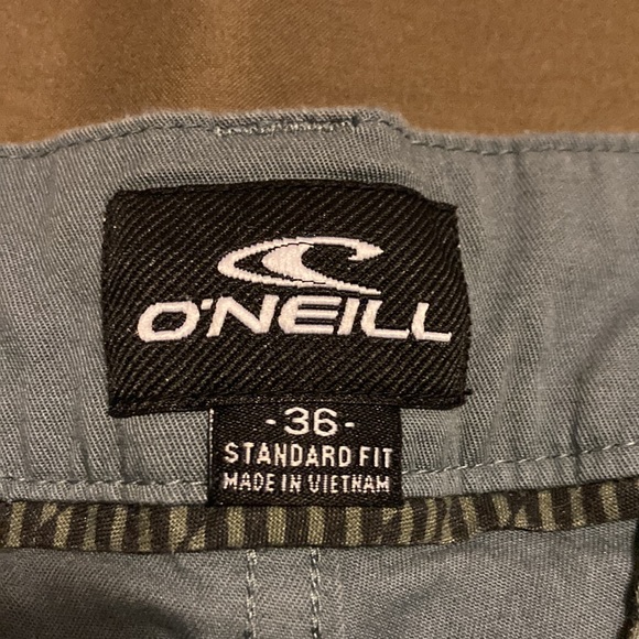 O’Neill Mens grey shorts size 36 - Picture 2 of 8